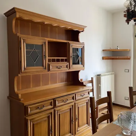 Ca Maria Maurela Nyaraló Ossuccio