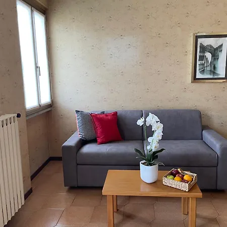 Ca Maria Maurela Hébergement de vacances Ossuccio